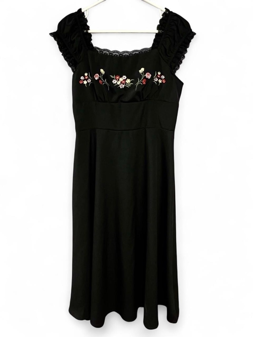 Black Lace Trim Floral Embroidered Dress Whimsigoth Size Small